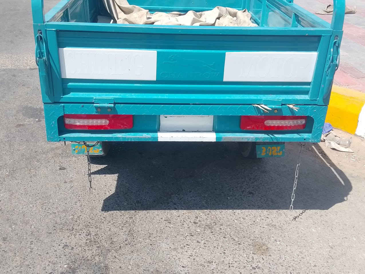 سلام عليكم ستوته  للبيع مديل 23 صارلها 5 اشهر من طالعه من المعارض جاهزه من كلشي السعر  3250 وبيها مجال رقم الهاتف ***********

