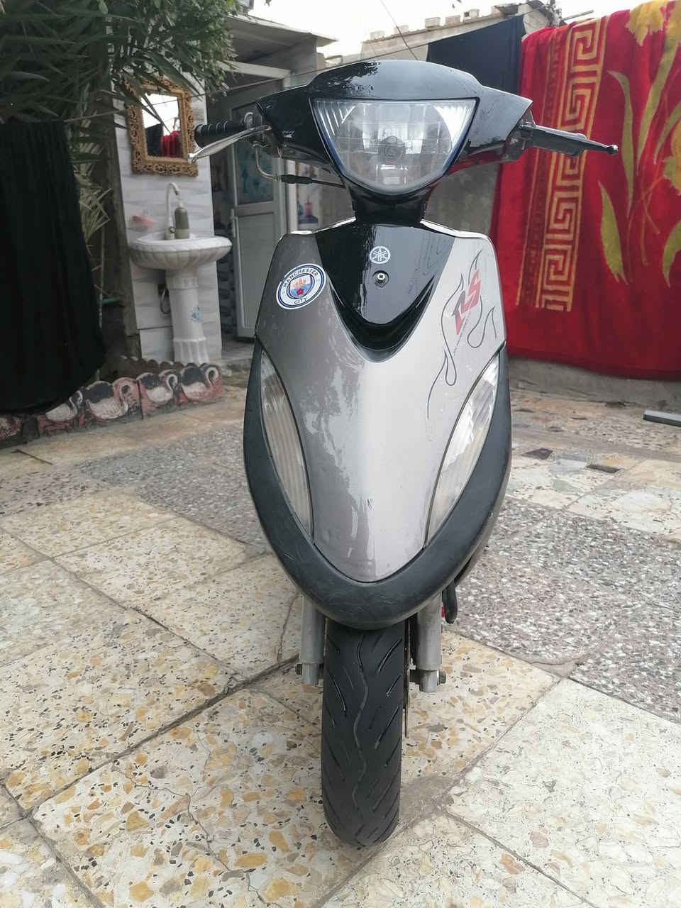 السلام عليكم دراجه ماكس عدل مكينه لا تبخير ولا تنقيص كهربايات كلهه شغاله سلف هندر شلعه معدل تايرات جدد مكاني بغداد حي النصر السعر 550
***********
