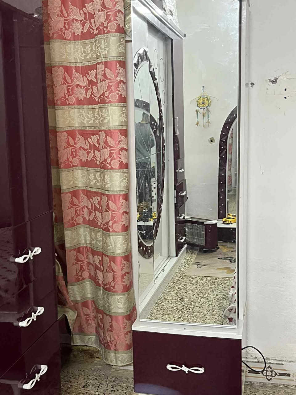 غرفه نوم تركي تسع قطع السعر 450
***********
