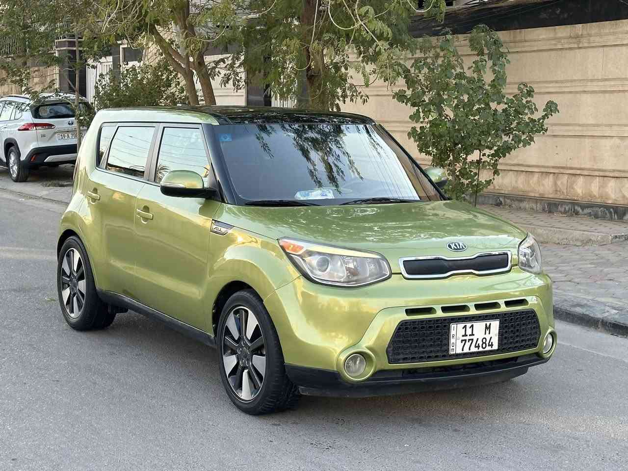 السلام عليكم
كيا صول موديل 2016 موصفات فول عدا البصمه  بنوراما ويل كب كروم كراسي كهرباء شاشه كبيره كشاف لد بك لايت دايود سماعات ميوزك 7 الوان  انفنتي مع دمام خلفي محرك 2000 دوش ماشيه 85 الف حقيقي حادث جاملغ وباب وبيها صبغ قطعتين بعد اثر جراد  السياره كلها بدون دواخل وبدون ارباك  رقم بغداد مكانها كربلاء تحويل مباشر ما بيها اي نواقص السعر 108 مع مجال بسيط للاستفسار ***********
