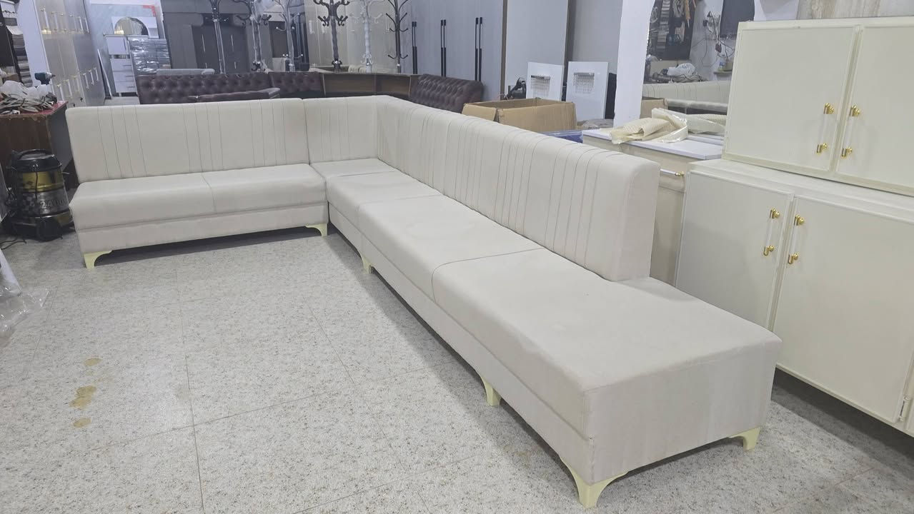 ديوان شغل ايد كله بلوك  مستعمل فول نضافه (يرهم  مراوس ))
🌷🌷🌷🌷🌷🌷
اشتري غراض بيت مستعمل تخم ديوان كاونتر ميز طعام غرفه نوم ثلاجه مجمده غساله راسلونه خاص صوره 
🌷🌷🌷🌷🌷🌷
خانقين/ شارع مستودع خلف مركز شرطه ازادي [مزاد المندلاوي]
***********☎️
***********☎️
