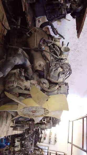 سلام عليكم ورحمة الله وبركاته يتوفر لدينا محركات محرك+كير بطة ففتي 2500.3000. حاوية وارد يابان 

العنوان بغداد الطالبية ساحة 83 مجمع بغداد 

للتواصل الاتصال على هذا الرقم ***********.

البيع جملة مفرد.
