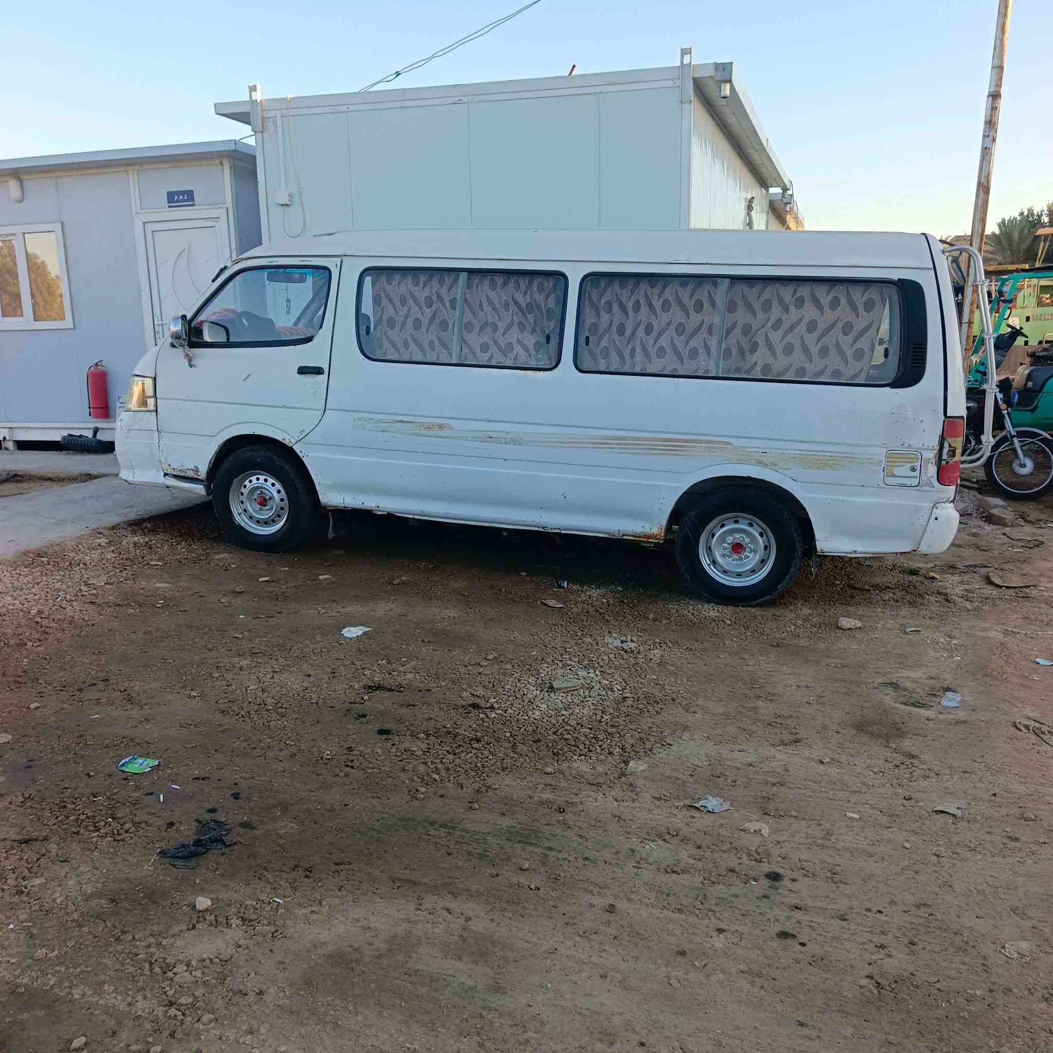 اعيد النشر بسبب الوعود الكاذبه السلام عليكم فتون للبيع سيارة جاهزه من كلشي كير ومحرك شرط رقم بابل  احمر السعر 23 وبيها مجال. لاتصال على الرقم ***********
