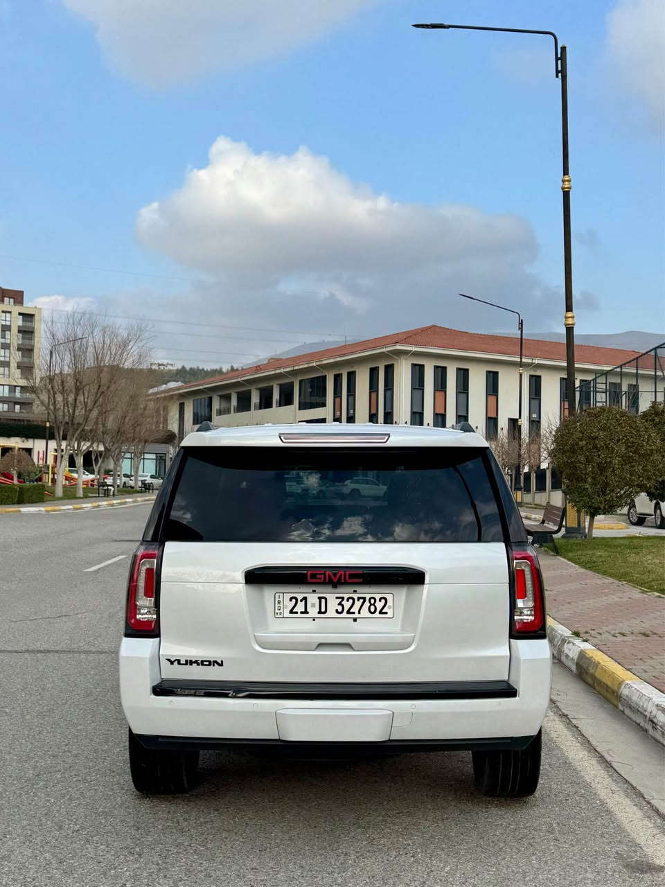 بسم الله الرحمن الرحيم  

🔴  سعر  سارة  335  💵 تلفون    3600 155 0770  ☎️

🔴  جيمسى    فولل فول  مواسفات  نهايية  🖐️ 

🔴 موديل  2017   /  سيارة جاهزه من كلشى 📦📦

🔴 سياره   بس جملغ سايق امامى  صبوغ  بدون زربة شرط 🖐️

🔴 كير و محريك و صدر  كلة  مضبوطة  شرط كفالة بدون فتح

🔴 سنوى   بسمى   كلة  جديدة  👍

🔴   مواصفات  فولل فول
{ داتاشو - فتحه - بصمة - كاميرا - حساس - ستيرن كهربائى
 - داخل بيجى - دوسات كهربائى - كشنات تبريد و تدفية 
 - ديفيدي - فورويل - شحن لاستيكى :بعد بى هواية مواصفات }
-----------------------------------------------------

🔴  سعر        335  💵
🔴  مكان      سليمانية  🌇
🔴  رقم       3600 155 0770 ☎️
----------------------------------------------------- بغداد, العراق


**إذا كنت صاحب هذا الإعلان وتريد حذفه لأي سبب، رجاءا أرسل رسالة إلى الدعم الفني**