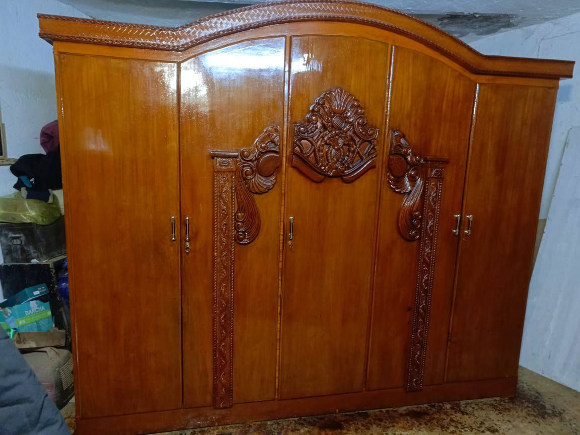 سعره 275وبيه مجال بسيط 

عنواني ناصرية تقاطع رايات مجاور شركة الوسيط 

للاستفسار الاتصال على رقم الهاتف ***********
