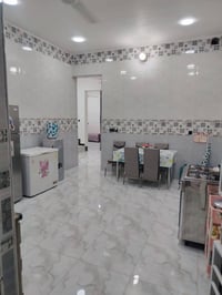 يوجد بيت للبيع مساحه 150 متر يحتوي على 3غرف نوم واستقبال ومطبخ وصحيات ...