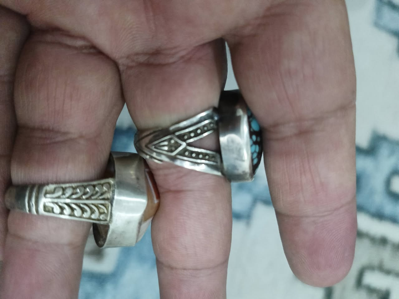 خام طبيعي أصلي شرط صياغه يدوي فضه925
13محبس شلع البيع 500من الأخير شراي على الخاص


**إذا كنت صاحب هذا الإعلان وتريد حذفه لأي سبب، رجاءا أرسل رسالة إلى الدعم الفني**