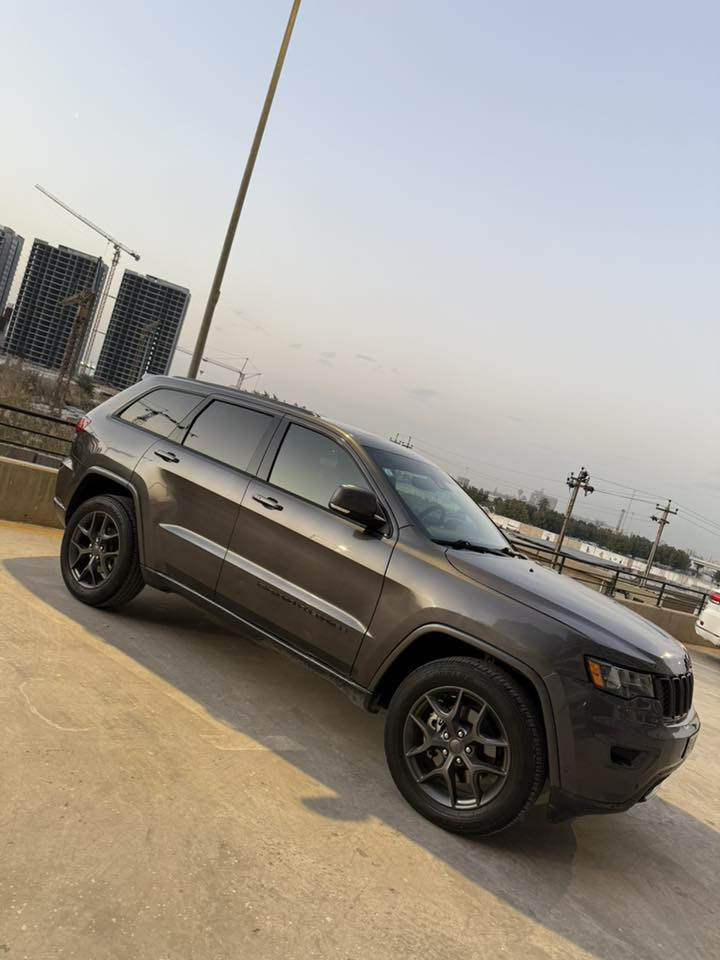 من رخصة الادمن المحترم ..
٢٠٢١ ثمانينية
بدون ايرباك
داخلة كتاب دبلوماسي قبل سنة
***********
