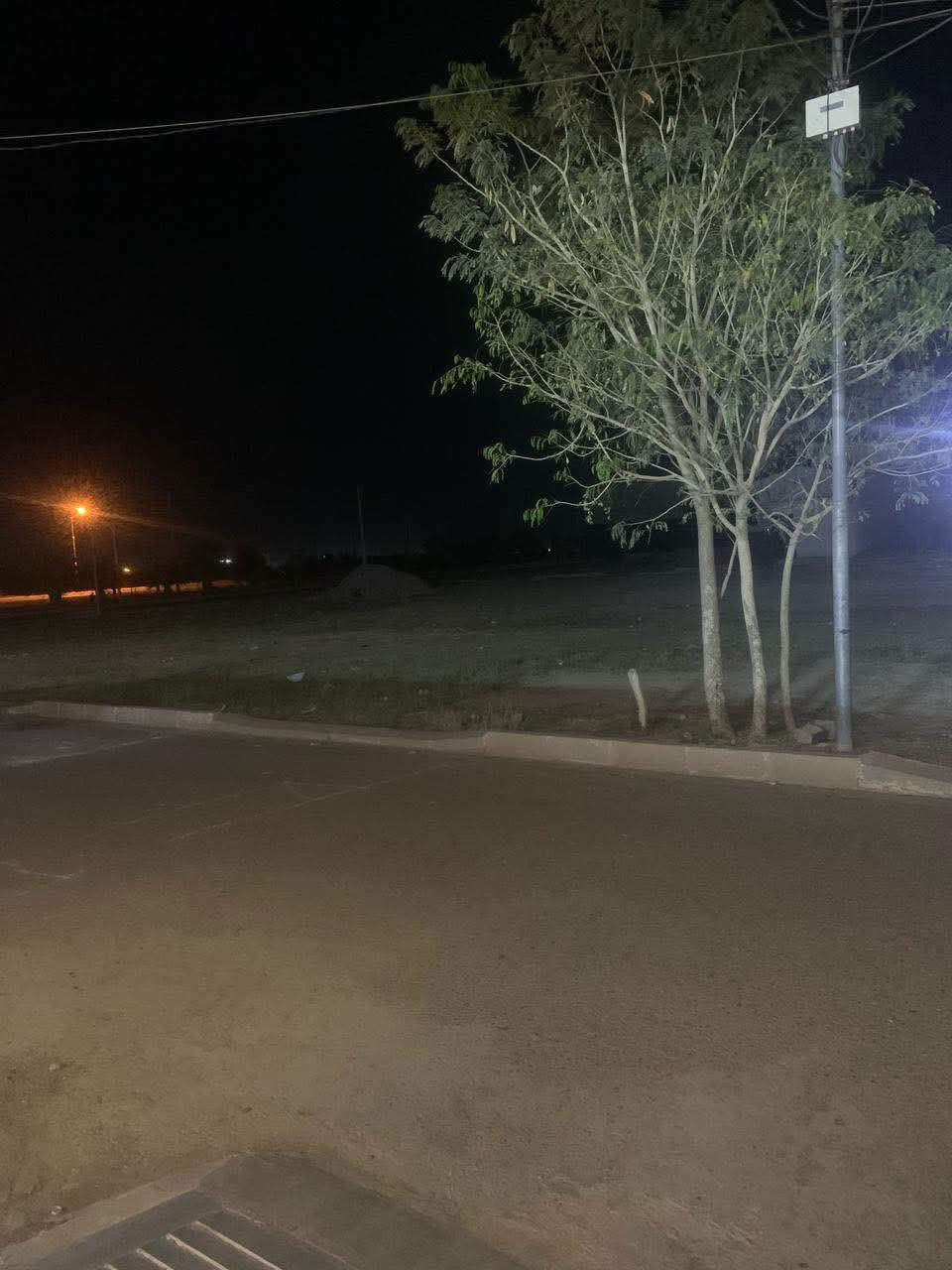 سلام علیکم
#خانووی_مۆدێرن بۆ فرۆشتن ⛪💒
ناونیشان 📍 قەزای ڕزگاری (سموود) 
 
◼️گەڕەکی ئەنفالەکان(ئازادی) 🏙️🌇
◼️تاپۆی یەک ناوە 🔴
◼️ڕوبەری 7 × 20 =140 مەترە 📏 📐
◼️نزیک مەکتەبی بەمۆیە 
◼️نزیک مەکتەب و مزگەوت و یاریگا
◼️سەقفی مەغریبییە
◼️دکتی موبەریدەی بۆ کراوە
◼️بە شێوەیەکی زۆر جوان و تۆکمە دروستکراوە 
◼️کۆڵانی قیرە 🛣️
◼️شوێنێکی زۆر خۆش و دڵگیری هەیە 🌄
◼️کامل دەرگاکانی ئەدۆی توورکیە

🔴ژورەکانی ئەم خانووە پێکهاتووە لە ⬇️

🔶میوان 🚪🪑
🔶مطبخ 🍴🔪
🔶مساعد مطبخ 🥄
🔶هۆڵێک 🖼️
🔶دوو ژوور نوستن 🛋️🛏️
🔶ڕۆشنایی 
🔶مشتەمەلات 🚿🛁

بۆ زانینی نرخ 💵 تەنها خاڵێک لە کۆمێنت دانێ ڕاستەوخۆ بە نامە نرخەکەیت پێ دەگات یان پەیوەندی بکەن بەم ژمارانەوە 📲📞📳

***********📞✅
***********📞✅
***********📞✅

دەتوانن سەردانی
#نوسینگەی_محمد_یاوەر_محمد بکەن 

ناونیشانی نوسینگە ◀️ ڕزگاری جادەی نێو بازاڕ 🛣️
🔴 سەرووی شارەوانی سموود. 🌆🏣
🔴 تەنیشت شیرینی خانەی زانا🍹🏢

ئێوەی بەڕێزیش هەر موڵکێکتان هەبوو بۆ فرۆشتن یان ویستان بیکڕن دەتوانن ڕەسم و زانیارییەکانتان بنێرن بۆ ژمارە ڤایبەری 📳✅ ***********
