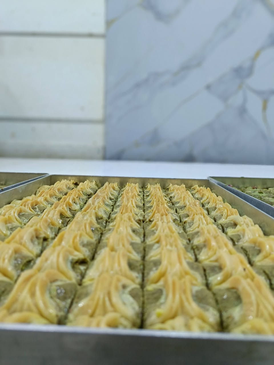 الاعلان خاص بي مصانع الحلويات 
دورة الحلويات الشرقيه بقلاوه وشعريات في  العراق الان ..من بعض الأعمال ..  بفضل الله بعد تحقيق نجاحات كثيره في كورسات الحلويات الي نفذناها قبل رمضان في معامل كتير رجعنا لكم تاني وبنأن علي طلبكم
التفاصيل والتواصل علي رسائل الصفحه او واتس أب .***********
