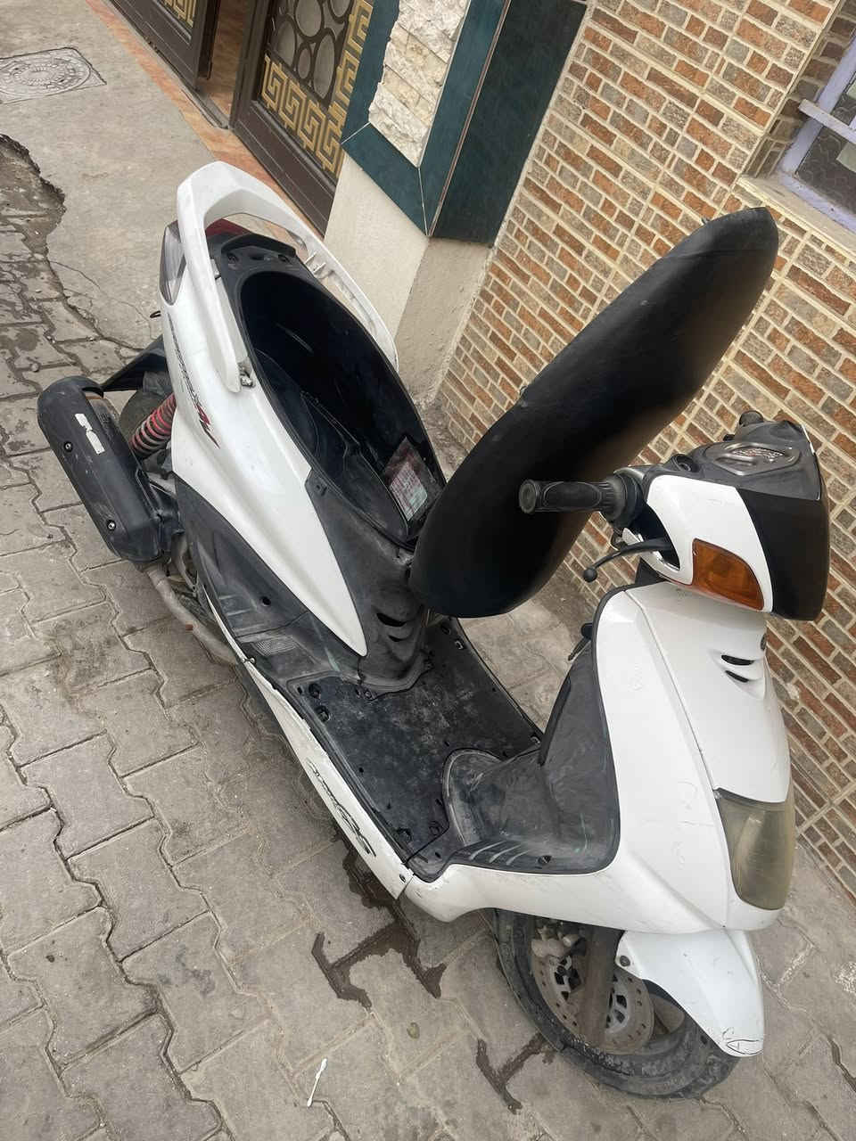 دراجة للبيت النوع سكنس نثيه نظيفه كلش للاستفسار 
***********
