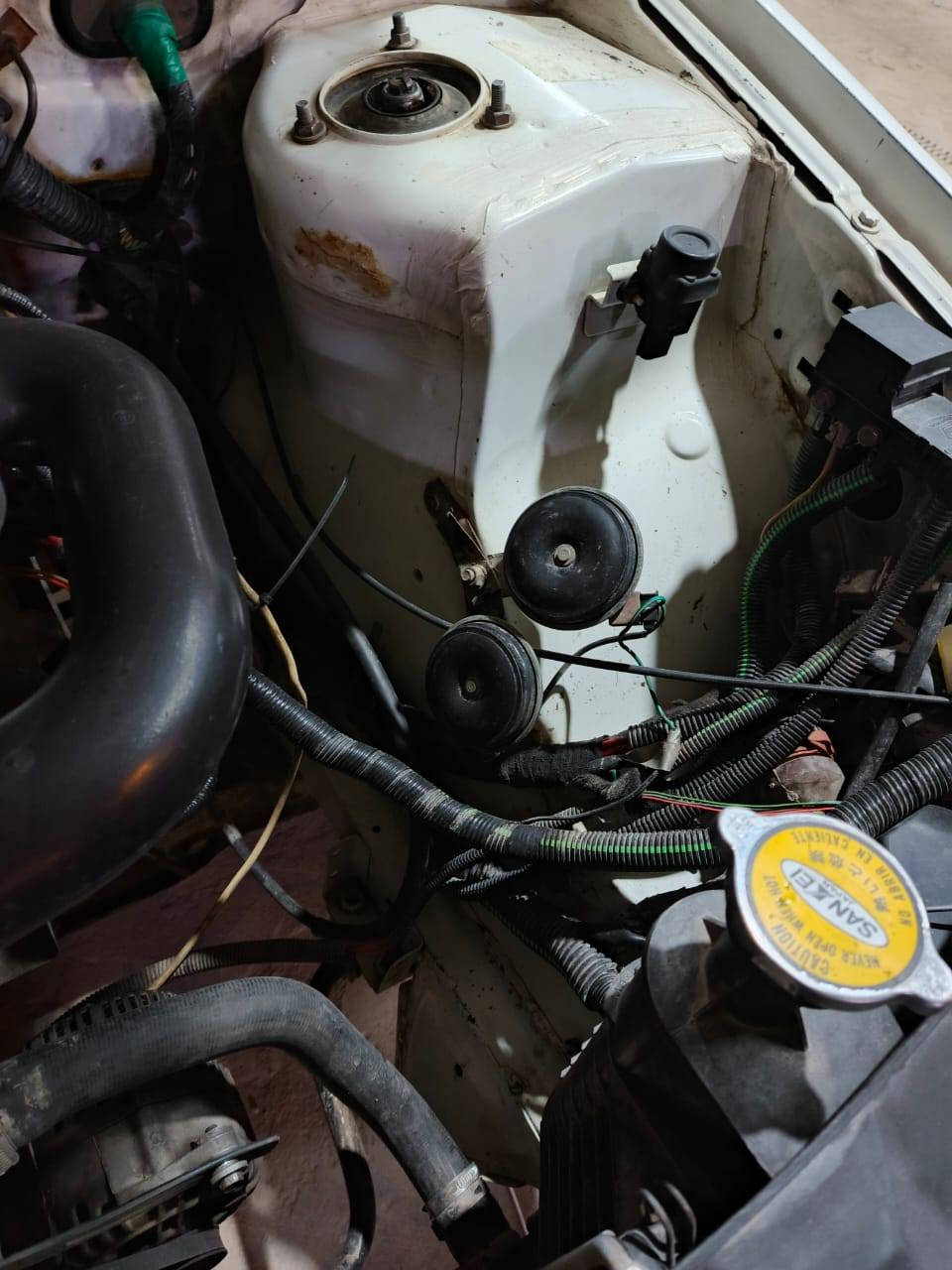 بيجو روه مديل 2010رقم بابل انكليزي باسمي موديل ٢٠١٠ حلوه السياره مكانه نجف السعر 30وبي مجال ات***********
