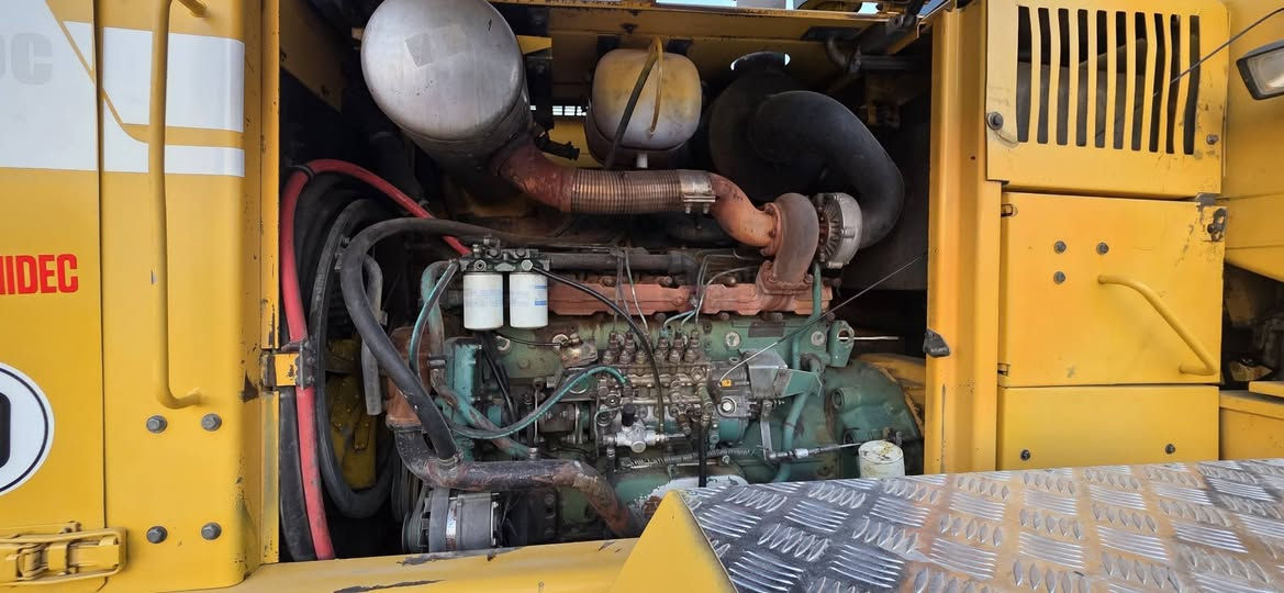 للبيع - بۆ فرۆشتن 
———————
شوفل : VOLVO
حجم : L120C
موديل : 1996
رەقم   :اربیل
مکان   :اربیل قضا ٕخبات معرض باران
—————————
بۆ زانیاری زیاتر پەیوەندی بکەن بەم ژمارە تەلەفۆنە 

***********
***********
