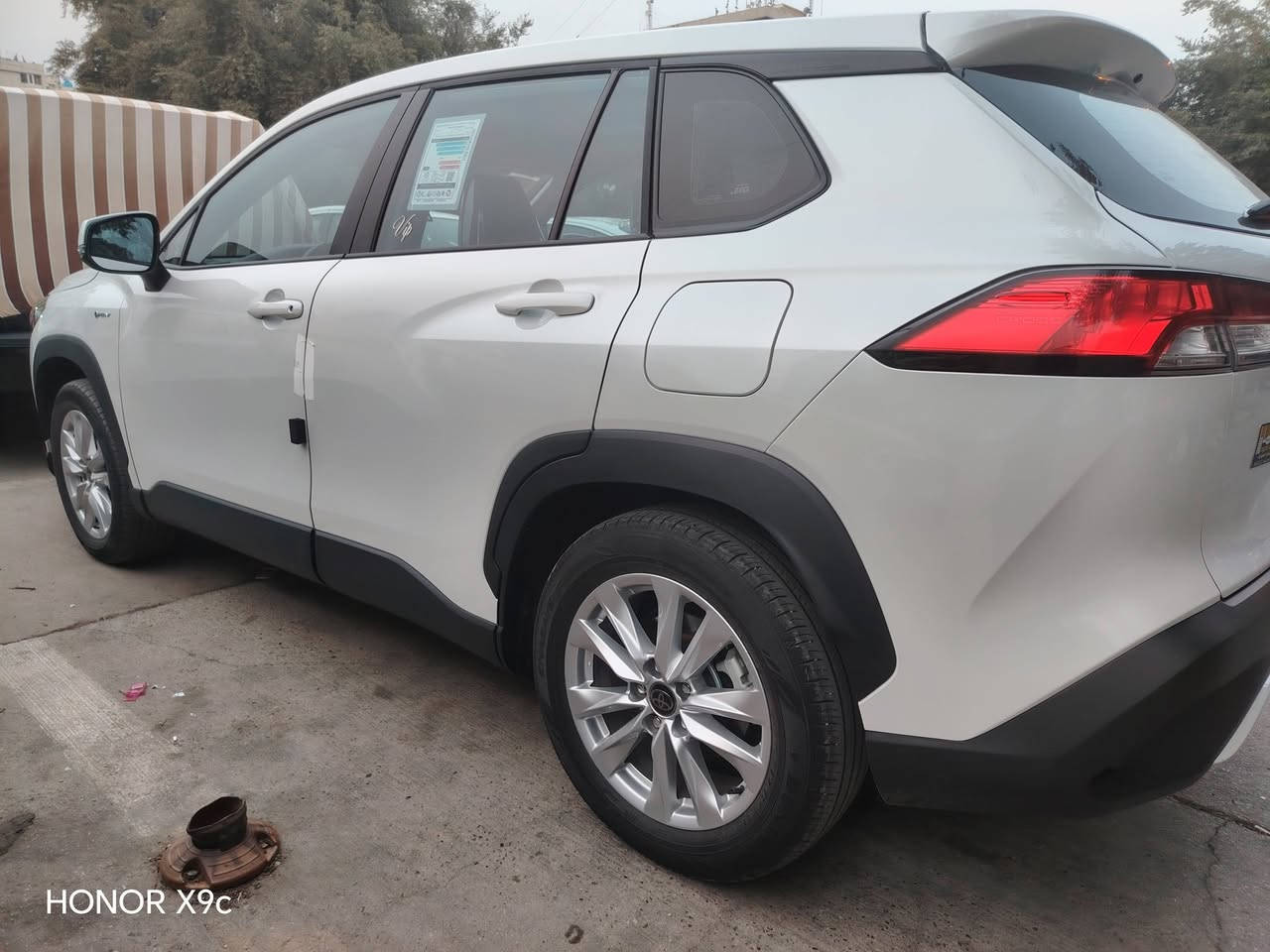 للبيع موديل 2025 مكفوله على وضع الشركه رقم بغداد ماشه 20 مكاني بغداد مواصفات فول معروفه السعر 27 مليون 
*********** واتساب
