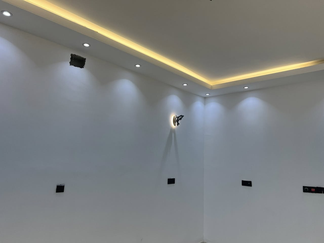 بيت للبيع طابق ونص البوعيثه مجمع العيثاوي.  2 غرف نوم 2 حمامات مع استقبال مع مطبخ
طابو سند 25.  السعر 117 مليون قابل للتفاوض
***********
