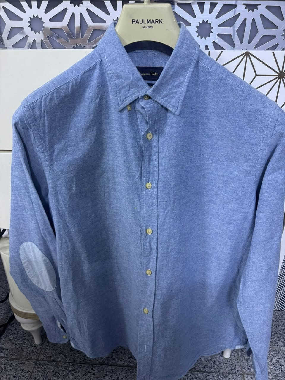 قميص ماسيمودوتي
اصلي وكاله
غير مستخدم
قياس L


**إذا كنت صاحب هذا الإعلان وتريد حذفه لأي سبب، رجاءا أرسل رسالة إلى الدعم الفني**