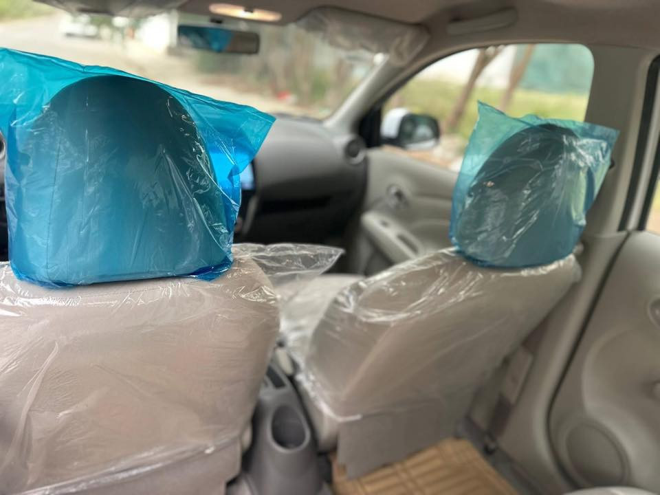 نيسان سني موديل 2024  باسمي  هندي هندي هندي ابو البليته الزركه 
رقم نجف  الدولي الجديد  سونار موجود 
مواصفات 
شاشه 
كامره خلفيه 
داخل عسلي 
تحكم ستيرن  تحكم مري 
يدات نيكل 
سبايدر 
شباك  ابو العلامه الجديده 
اريل جديد انفكيشن 
تجوى بنص
 بيها ضمان  الشركة شركة المهند
وباقي المواصفات معروفه
مكان  النجف ***********
السعر133 ورقة
