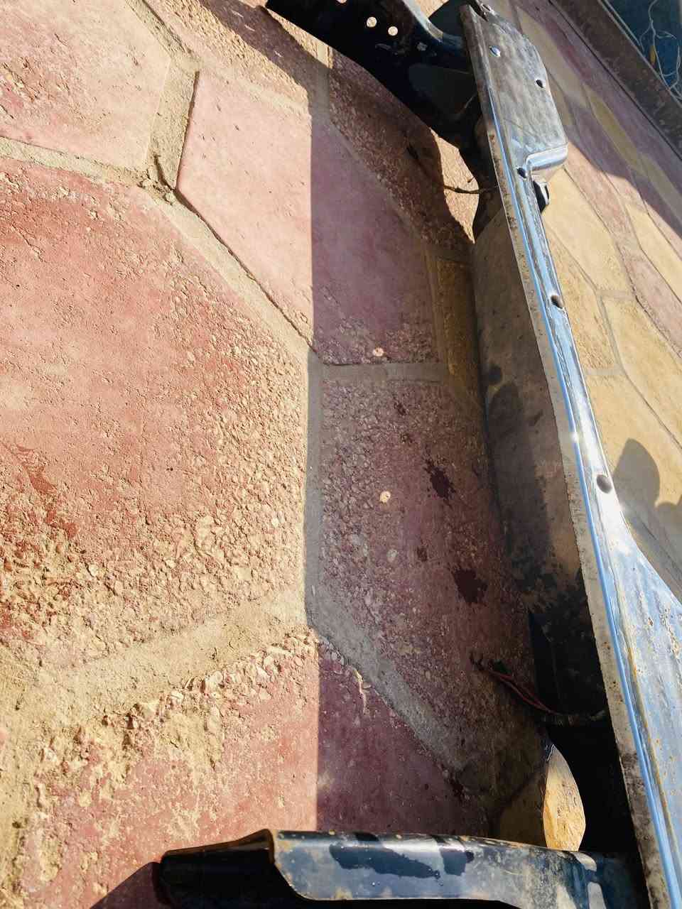 دعاميه للبيع مكانها نجف سعرها ٦٠ بيها مجال ***********
