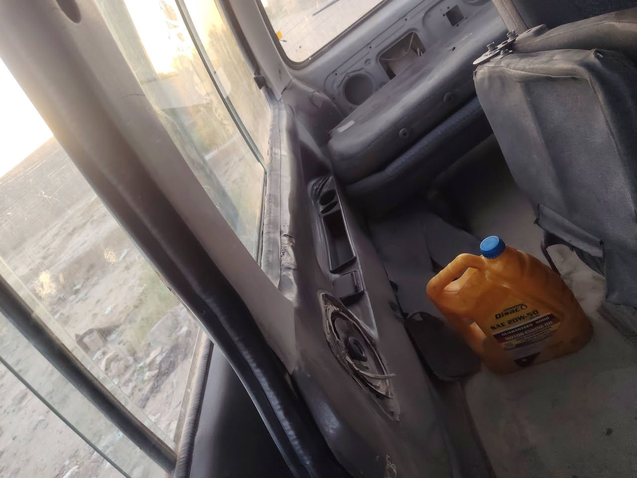 سلام عليكم يوجد غراض البيع نتصل ***********
