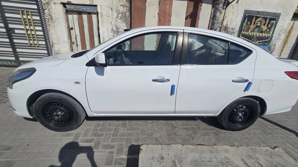 السلام عليكم نيسان سني هندي بليته زركه موديل 2023 سياره كفاله من الضربه والتبديل والصبغ ما عدا الشخطات بالباب موضحه بالصور وبارد تحت قبق البنزين موضح بالصوره سنويه جديده تنتهي ب2030 السياره ماشيه ٥٧ حقيقي لان مال طالب كليه ما مشتغله تكسي سياره حلو من كل الجوانب البصرة, العراق


**إذا كنت صاحب هذا الإعلان وتريد حذفه لأي سبب، رجاءا أرسل رسالة إلى الدعم الفني**