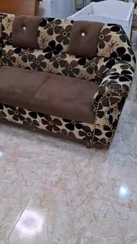 ديوان خشاب عراقي اصلي حيل نظيف السعر 270 الف بي مجال توصيل عدنه) رقم و...