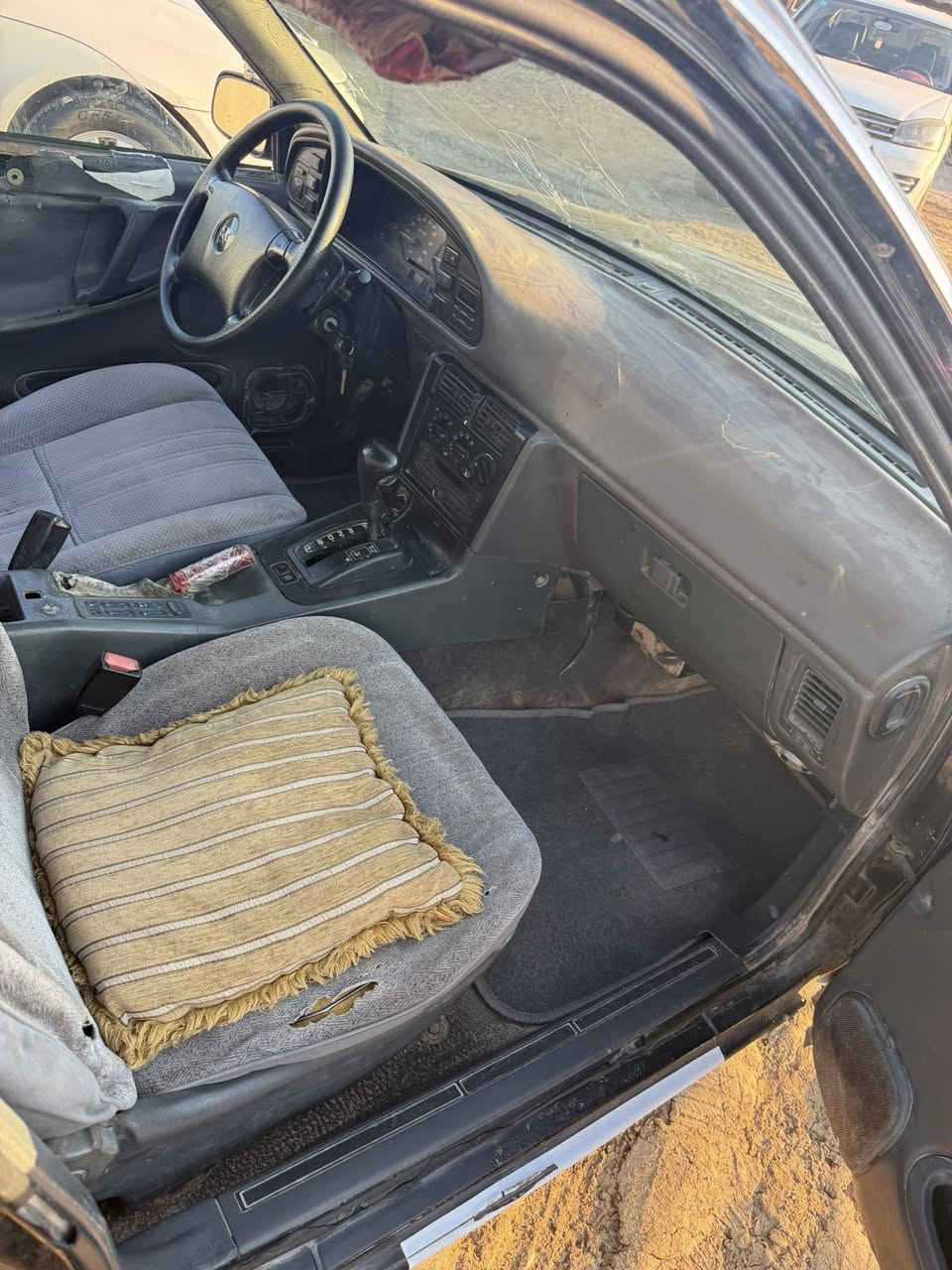 سلام عليكم برنس ١٩٩٥ رقم بغداد مشروع وطني 
مكينه وكير مكفولات 
حداديه نظيفه تخم تاير جديد 
كهربائيات شغاله جام شغال ٤ 
سعره ٣٠ ورقه بيه مجال قليل
مكانه واسط قضاء الزبيديه 
*********** واتساب 
***********
