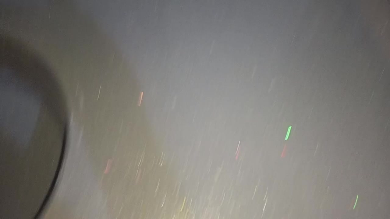 يا رزاق للبيع السعر 850 استخدام قليل تسكام الثقيل ويه السنك يصير خمس أمتار أو نص ست  قطع بس السنك مرمر الشراي يراسني خاص ادزله الفيديو والعنوان ***********
