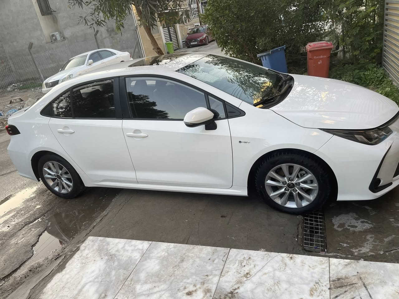 السلام عليكم ورحمة كورلا هايبرد
م 2025
ماشي 6 الف 
كفاله 
خليجي فول مواصفات
عنوان بغداد
سعر 160
***********
