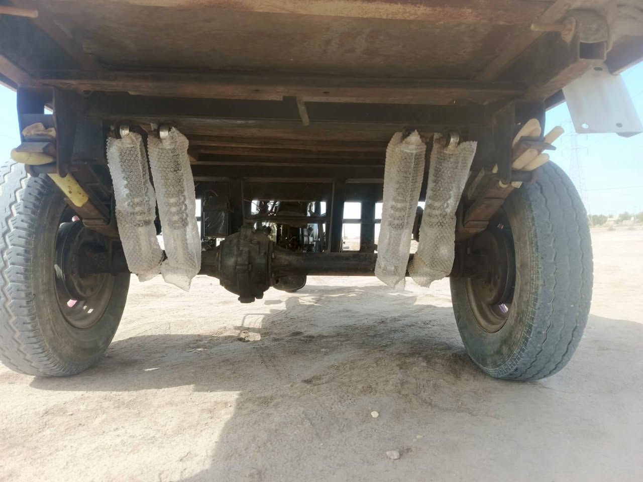 ستوته اللبيع نضيفه خير من الله  سعر 1700 وبيه مجال الطيبين  دبلات شركه توني شادهن امامي وخلفي  رقم ***********
