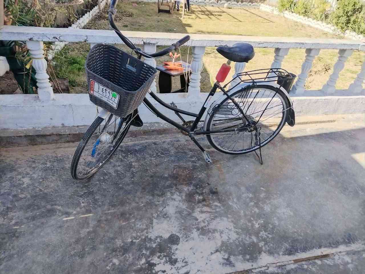 السلام عليكم للبيع بايسكل بناتي حجم 26 السعر 65 وبي مجال الشراي يتصل ***********
