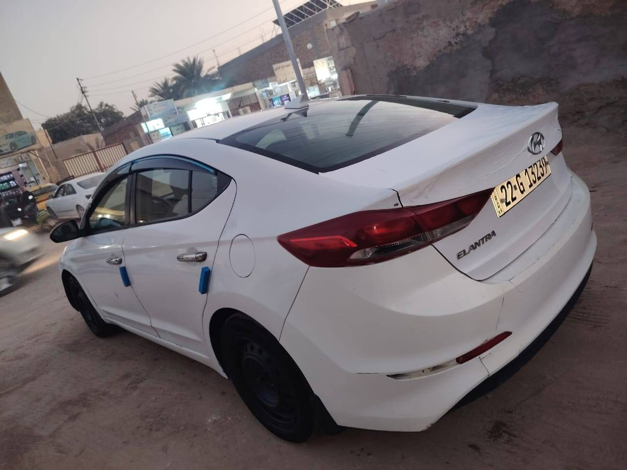 النترا 2017 سيارة جديدة وجاهزة من كلشي جديدة بمعنى الكلمة حادث جاملغ امامي فقط مكينة 2000 دوش رقم اربيل دولي تريد وكالة تريد تحويل حاضر السعر 98 قفل قفل قفل رقم الهاتف  ***********
