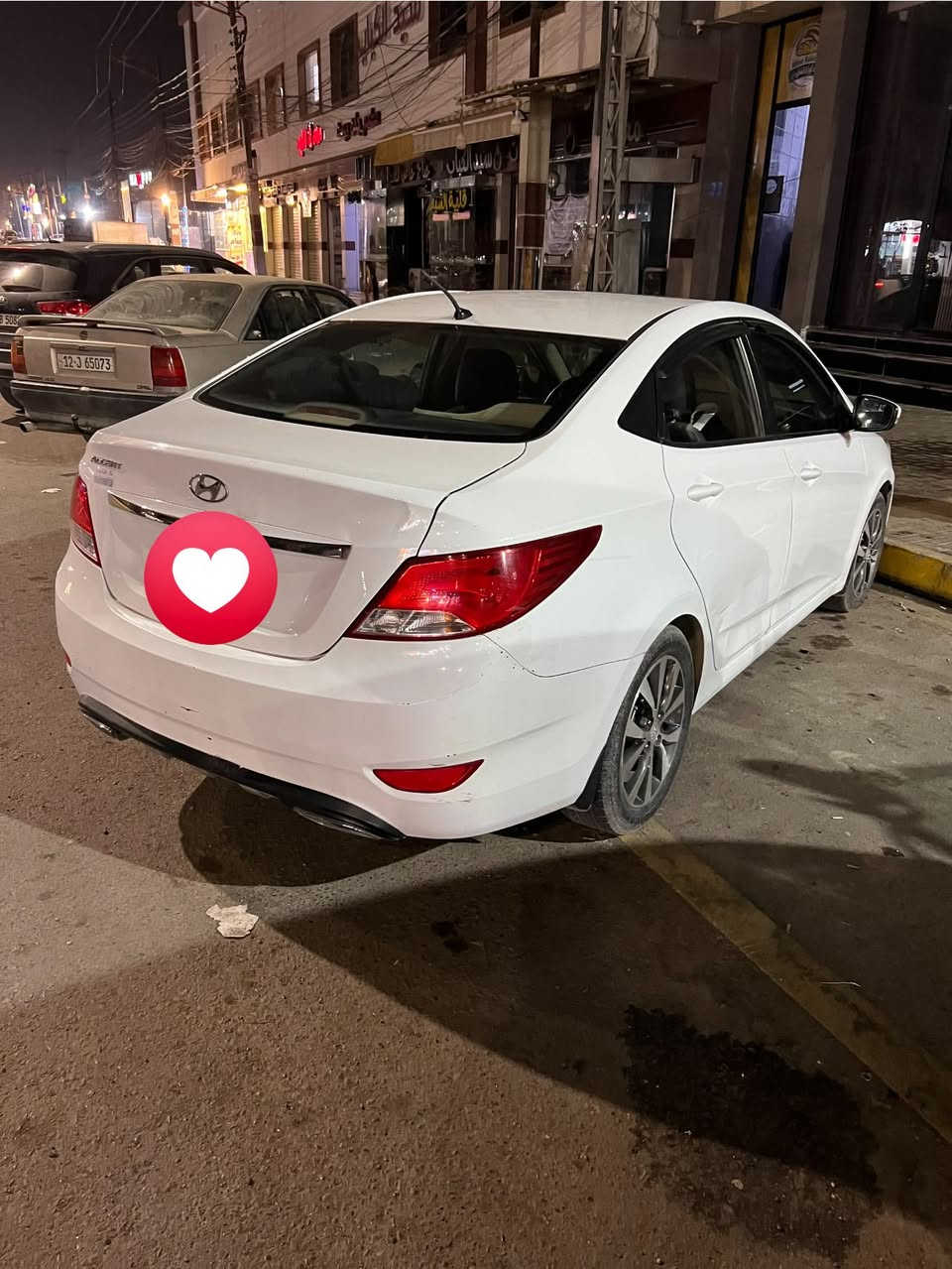 اكسنت 2016
ماشيه 110الف 
وارد خليجي 
السياره جاهزه خير من الله 
بدون صبغ  فقط 3مكانات بارد 
مكان السياره موصل حي التعليم 
غير متواجد على الفيس 
رقم الهاتف *********** بي وتساب
