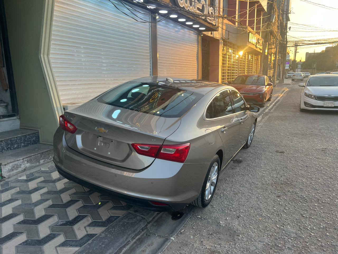 السلام عليكم لبيع موليبو LT موديل 2025 امركي بدون رقم مكان السياره بغداد السعر 135 وبيه مجال رقم الهاتف ***********
