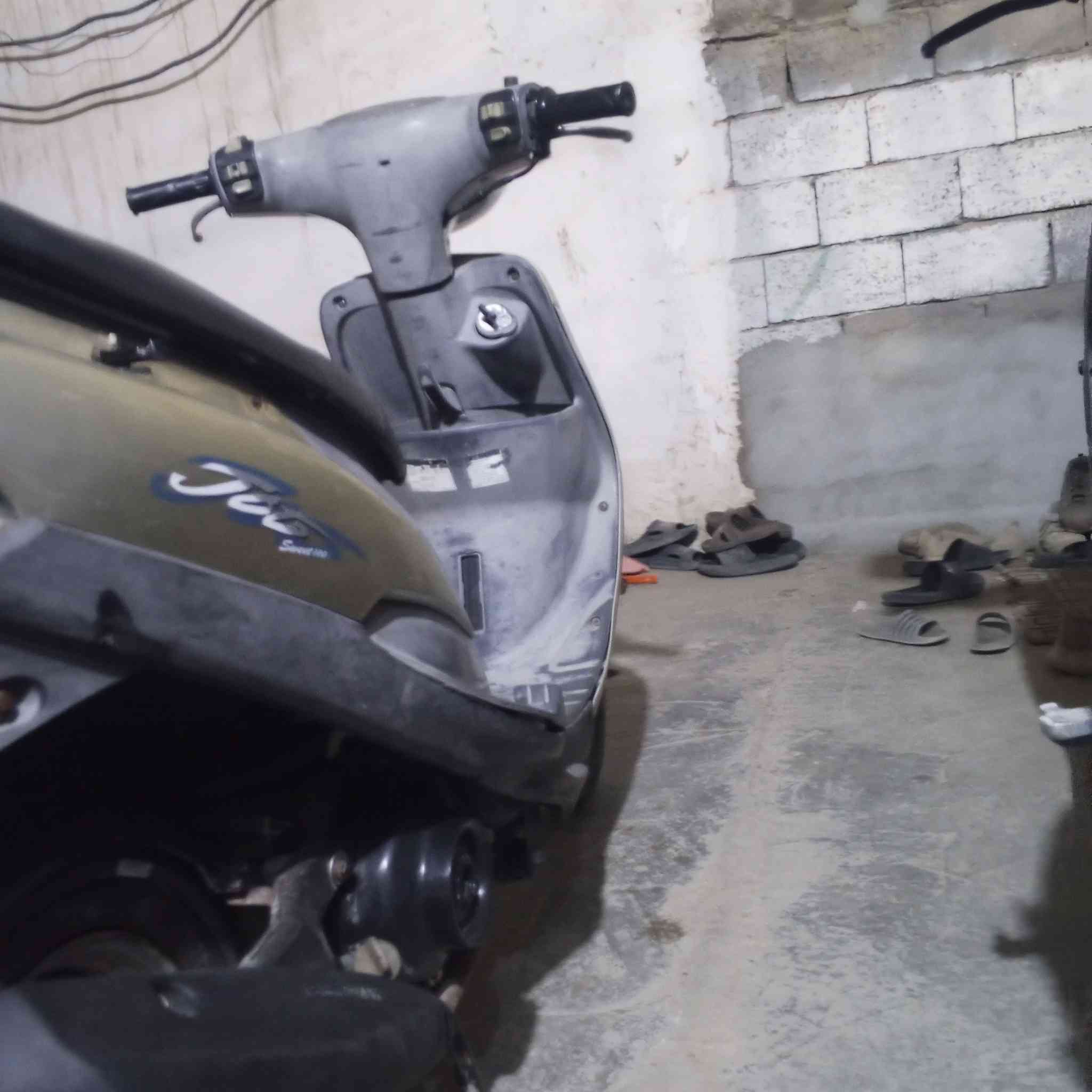 السلام عليكم من رخصة الادمن دراجه ماكس منغولي نكره سلف بلاديه وترايك وين متريد السعر 475 وبيها مجال حك الجيه ممنون***********
