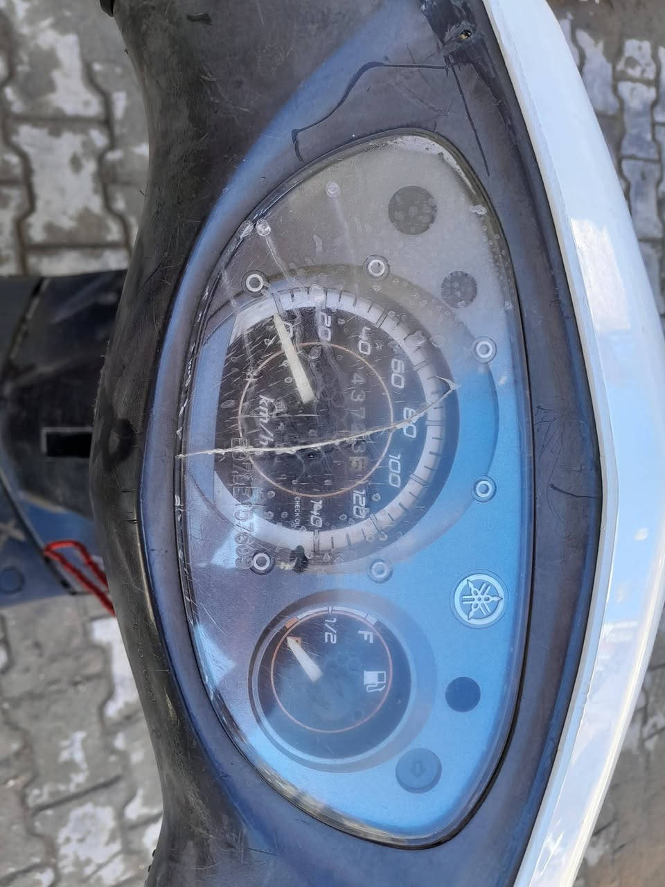 السلام عليكم دراجه ماكس ثعلب للبيع مكينه سلف هندر كهرباياتهه كلله شغاله كفرات حلوة زوج تايرات ابريكات امامي خلفي جديد السكن الحريه الثانيه الاستفسار ***********السعر ٦٥٠ وبيهه مجال
