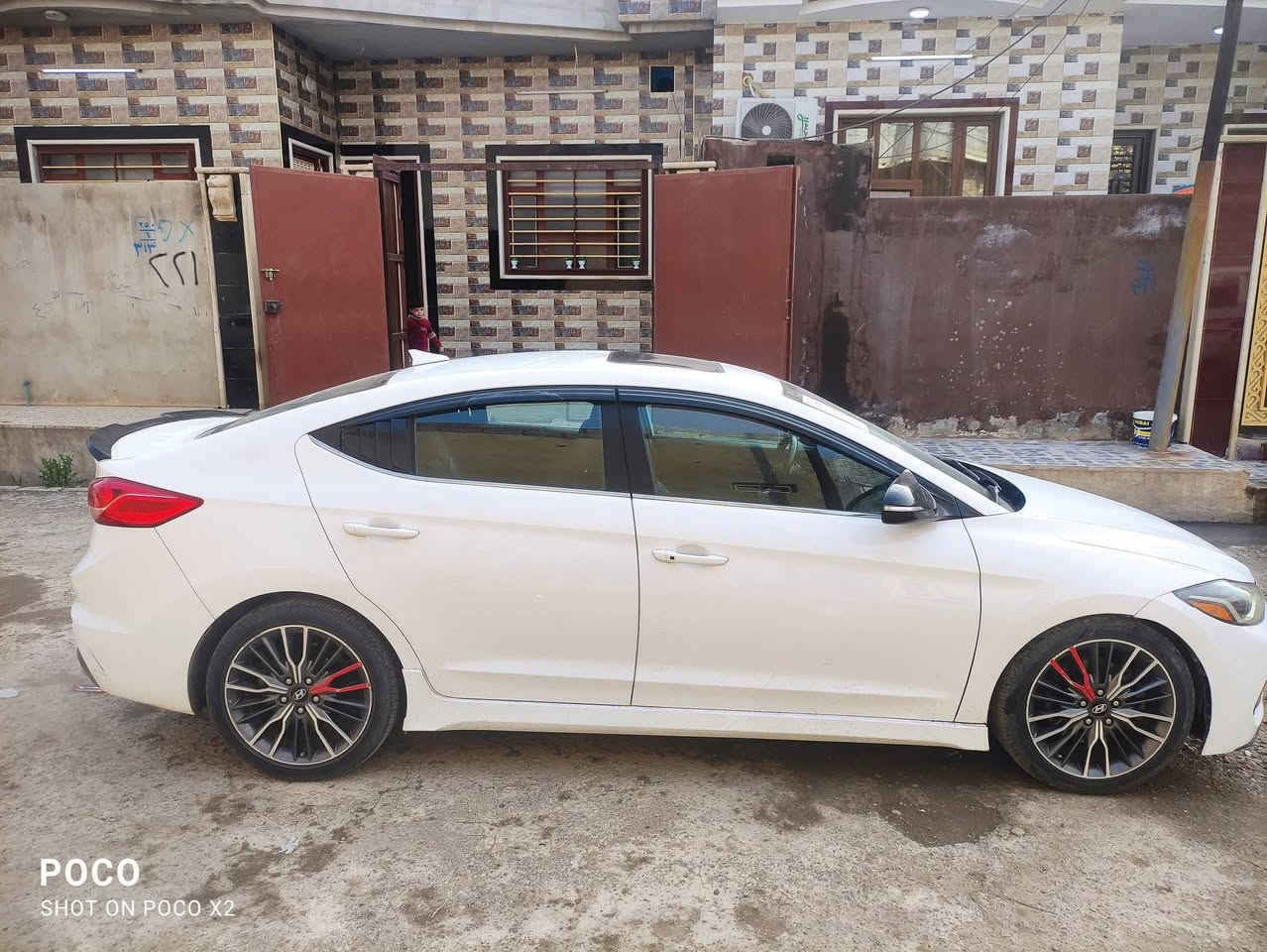 السلام عليكم
النترا سبورت2018 

محرك 16تيربو

فول مواصفات شرط احله من الصوره 

بيهه بوند مبدل بلا دواخل فقط

السعر128
***********
***********

***********واتساب
