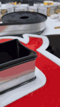 🥳 الى اصحاب مكاتب وشركات الاعلان حصراً بس جيب التصميم واستلم حرف جاهز ...