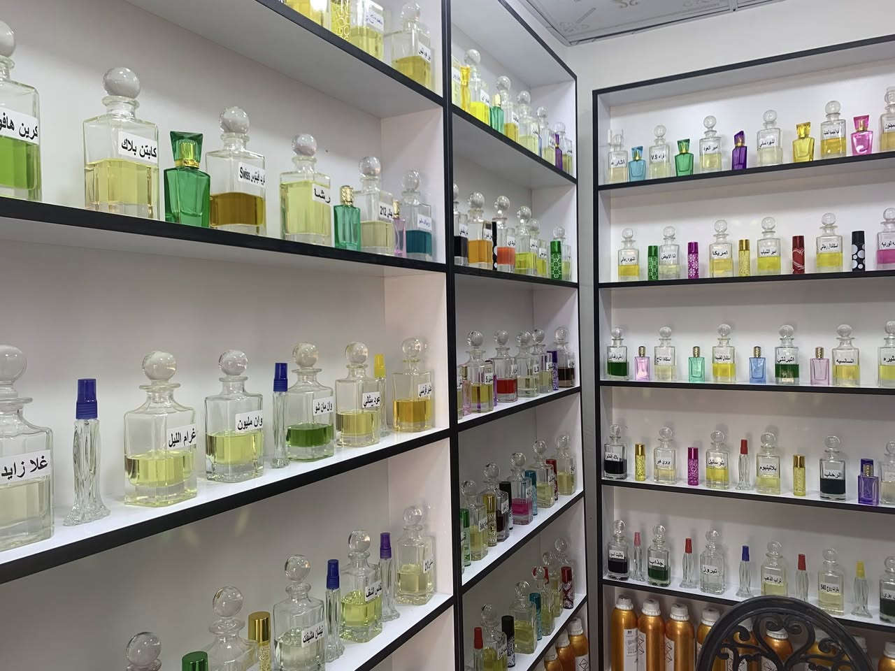 الصيف يعني عطور خفيفة… تبرد القلب قبل الجو
🌊 خلي عطرك بالصيف مثل النسمة… بارد ومنعش وما ينمل
🌿 بمحل عالم عطور المسيب يتوفر جميع انواع العطور ولمسكات 

العنوان المسيب/ شارع المكاتب/ مقابيل صيدليه الاعتماد


**إذا كنت صاحب هذا الإعلان وتريد حذفه لأي سبب، رجاءا أرسل رسالة إلى الدعم الفني**