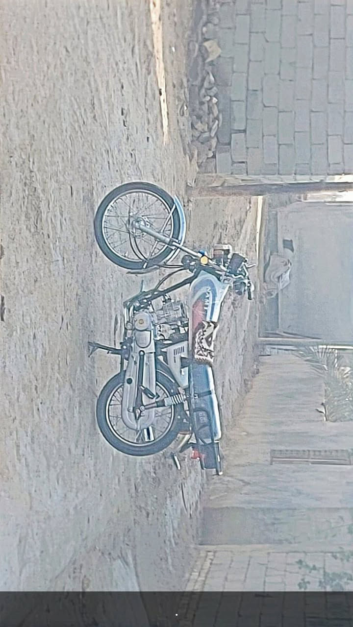 سلام عليكم نامه امتياز مديل 2026 اوراق  سكنر لون ابيض المكان: كربلاء  طوريج. الرقم:  ***********.+السعر خاص.
