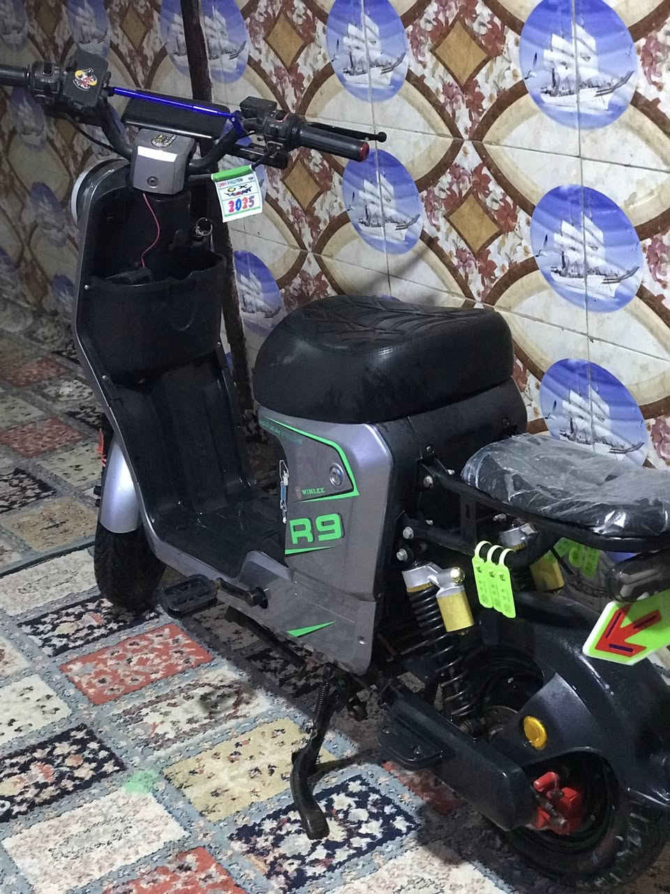 السلام عليكم دراجه ار تسعه مديل 2025 بحاله الوكاله ملحقاتها كلهن موجودات الموقع شط العرب التنومه السعر 425)(***********) وبيها مجال حك جيه
