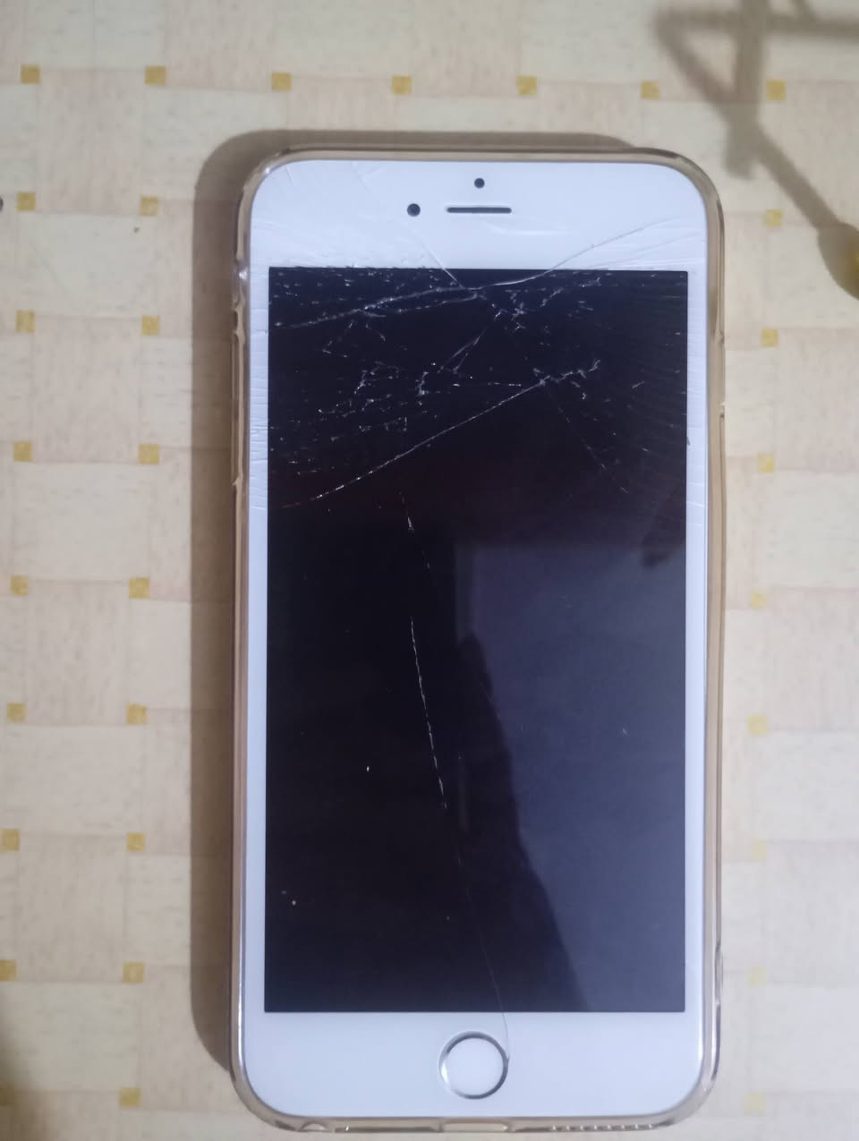 موبايل ايفون 6بلص شاشه مكسورة بس مامثر عل لمس سيم كارت عاطل انطي سعر


**إذا كنت صاحب هذا الإعلان وتريد حذفه لأي سبب، رجاءا أرسل رسالة إلى الدعم الفني**