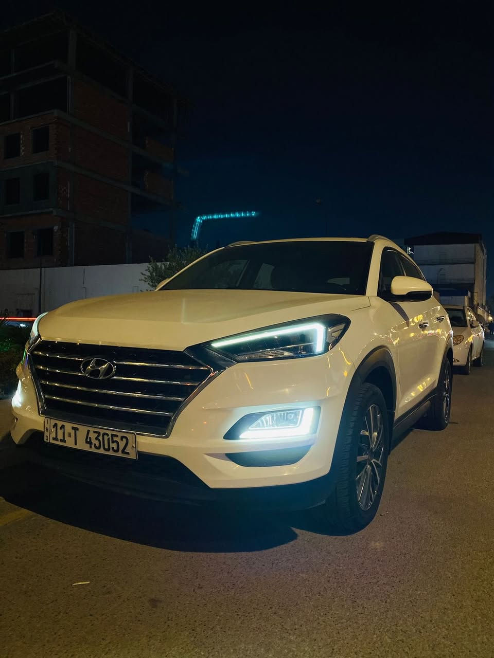 السلام عليكم
توسان 2019 خليجي للبيع فقط
سيارة نظيفة وما ناقصها برغي 
وممشاها حقيقي 69 الف كيلومتر
السيارة بيها قطعتين بس وموضحات بالسونار
وبيها كيس الدهن فتحته على ايدي بدلت بس الچبنة وكذلك مبين بالسونار ومكتوب 
مواصفات السيارة ونظافتها مبين بالتصوير البارحة متصوره السيارة 
السيارة خير من الله وبالعافية على الي ياخذها
مكان السيارة بغداد-اليرموك
للتواصل اتصال فقط ***********
الســـــ180ـــــعر وبيها مجال جداً بسيط حك الجية
خواتها بالسوك اعلى من هذا الرقم وكُلشي موجود بالسوك
