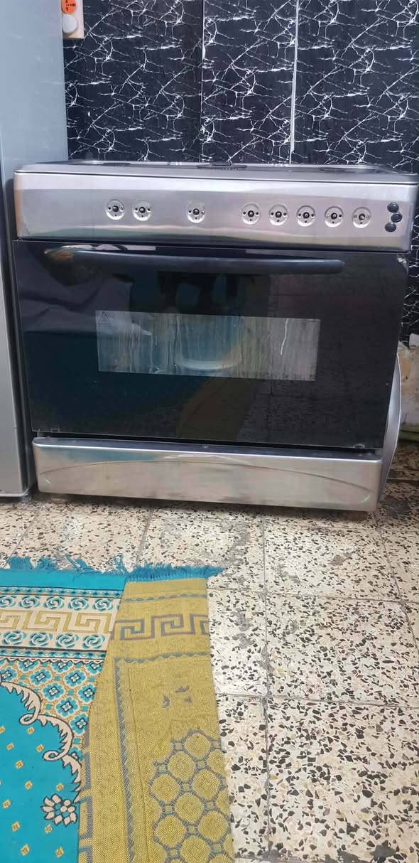 مكان  البلديات طباخات عدد2 الطباخ الصغير كله شغال فوك وجوه الكهربائيات شغالات الكلوب كله شغال السعر 125وبي مجال بسيط الطباخ الكبير همين شغال الكاكات موجوده ضاميهن كله شغال فوك وجوه السعر 150 وبي مجال  ثلاجات عدد2 الثلاجه الكبيره مبدل بيهة فقط فريز السعر 125 وبيهة مجال بسيط الثلاجه الصغيره السعر 75 بيهة فقط خياس من يم البوب بسيط لشراي يدخل خاصص فقطط لايوجددد توصيلللل


**إذا كنت صاحب هذا الإعلان وتريد حذفه لأي سبب، رجاءا أرسل رسالة إلى الدعم الفني**