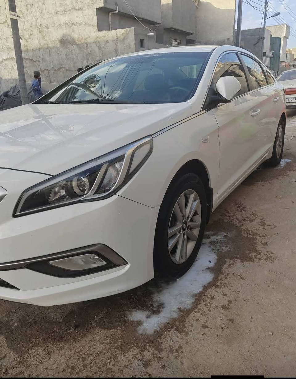 السلام عليكم سوناتا ادوات كصه جنطه2018نضيفه وجاهزه غاز بلاد محرك 2000دوش سعر 55 المكان البصره قضاء المدينة ***********
