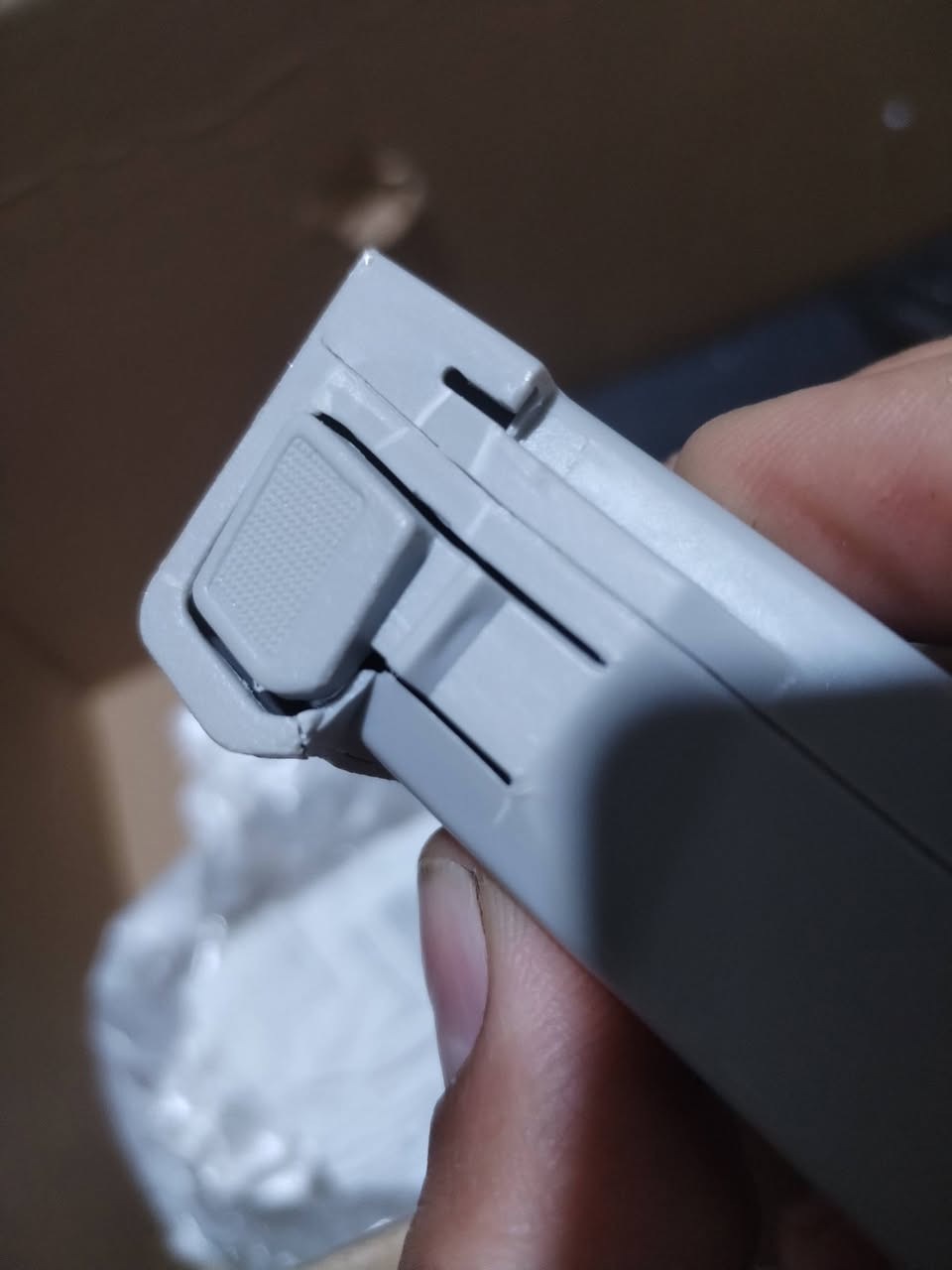 بطاريات ادرون للبيع ***********
