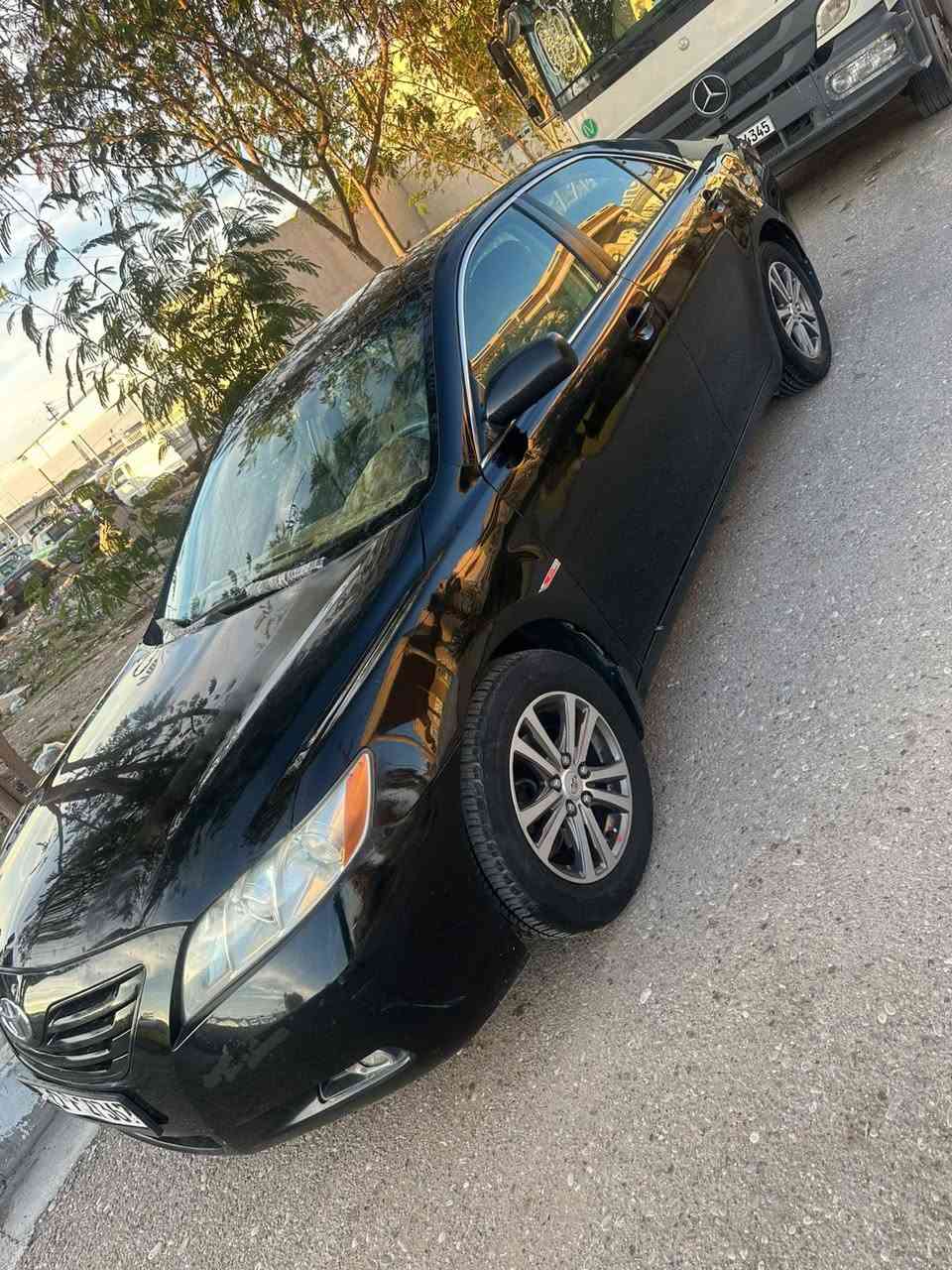 كامري موديل ٢٠٠٨ سياره بيه جملخ صبغ وشبرين من بونيد بدون دواخل مكنات بارد  سنويه جديد بيطاقه بنزين 
مكيه كير شرط 
اني مكلف بنشر رقم صاحبه 
***********
سعر ١٠٣مجال 
عنوان كركوك
