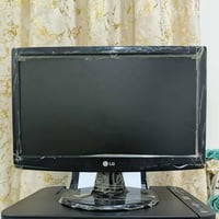شاشة كامرات مراقبه بسعر ٣٥ الف فقط.   شرط الشغل ‏‪07833573725‬‏