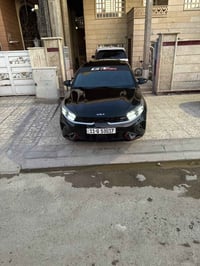 شباب من رخصت اخونا الادمن المحترم عندي هاي الفورتي 2023 GT لاين فوول ل...