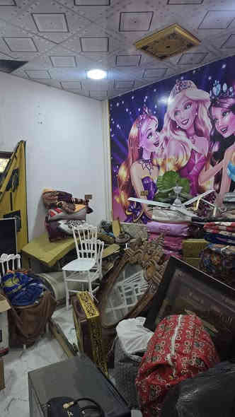 دارسكن وقف سني مسجل اصولي المساحة 200متر العنوان بصره أبي الخصيب باب طويل  يتكون بيت غرفتين ودوانيه وصاله ومطبخ صحيات داخليه وخارجيه سكف سندويج بيت مرتب ونضيف وفارق الكاتب وستالم مفتاح 🔑  السعر 40مليون وبيه مجال الاستفسار اتصل ***********
