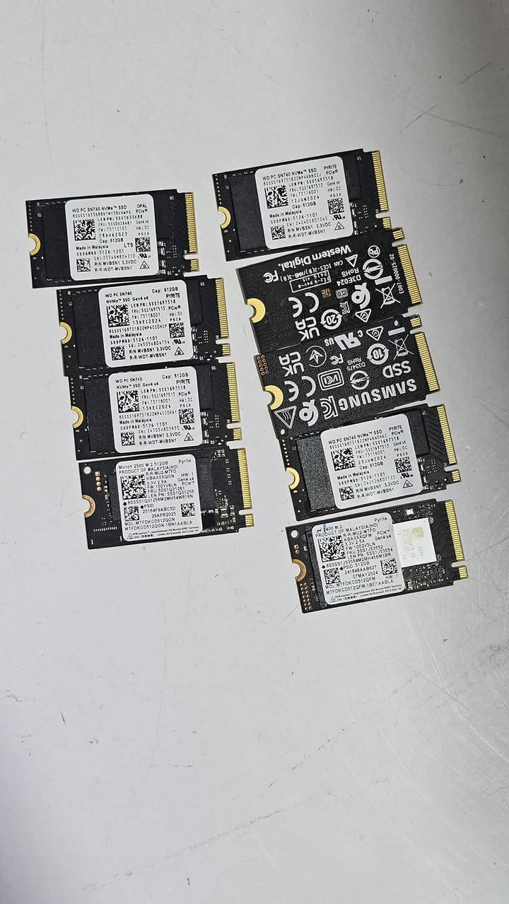 512gb gen4 5000mb/s
هارد ٥١٢ جيل رابع m.2 nvme مسحوب من لابتوب كله اصلي wd و ساموسنك وغيرها 
السعر ٨٥ الف موجود مفرد و جملة


**إذا كنت صاحب هذا الإعلان وتريد حذفه لأي سبب، رجاءا أرسل رسالة إلى الدعم الفني**